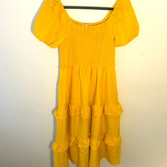 Yellow Maxi Dress- Size Large - Picture 2 of 9